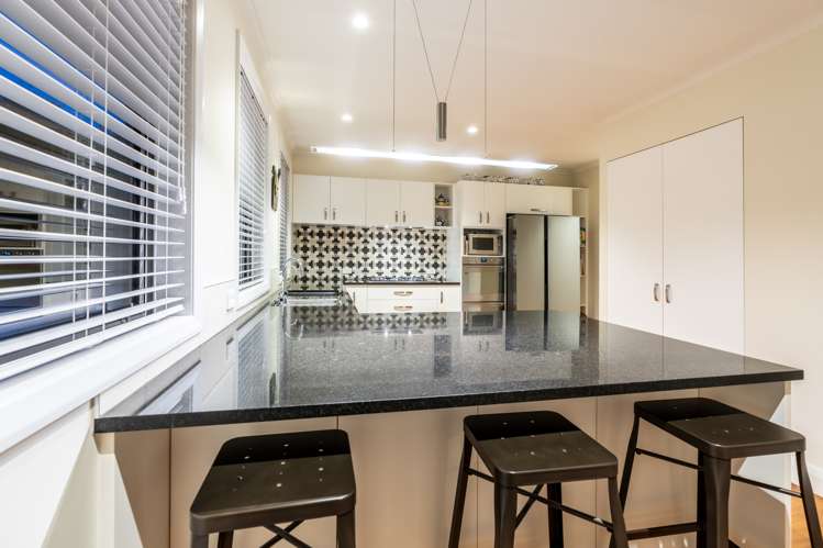 1 Twin Oaks Drive Tamahere_12