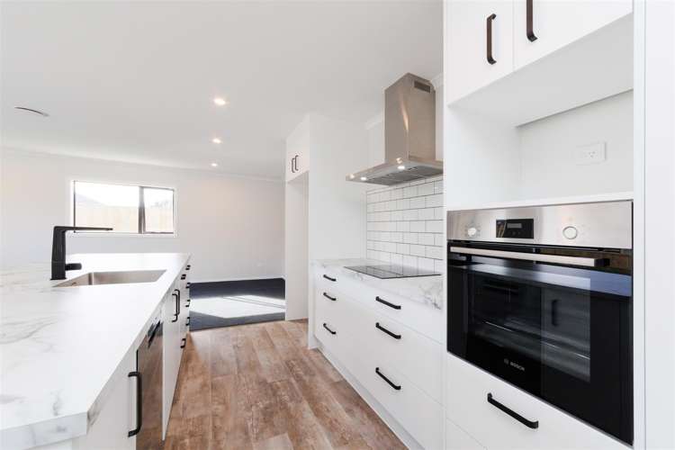 53 Hereford Street Marton_8