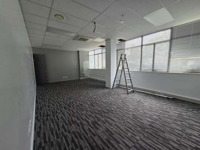 1 Knights Road Hutt Central_4