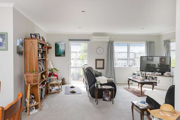 17/690 Gladstone Road Te Hapara_5