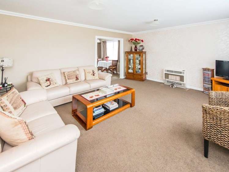 30 Selwyn Crescent College Estate_2