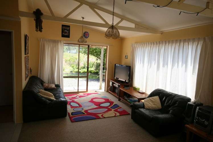 142b Sharyn Place Whangamata_4