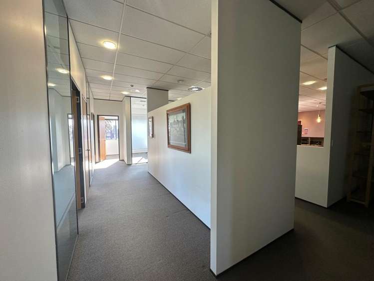 277 Te Irirangi Drive Flat Bush_1