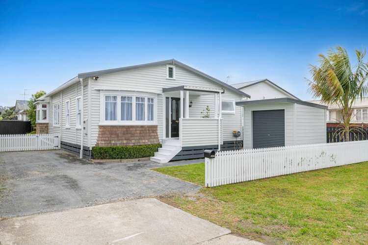 49a Parakai Avenue Helensville_30