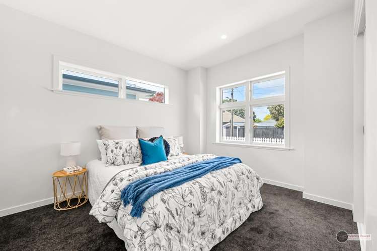 39a Riddlers Crescent Petone_12