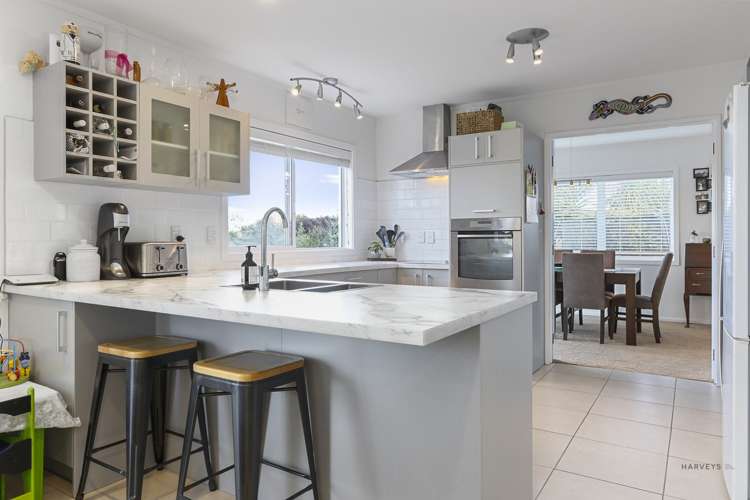 301b Glengarry Road Glen Eden_4