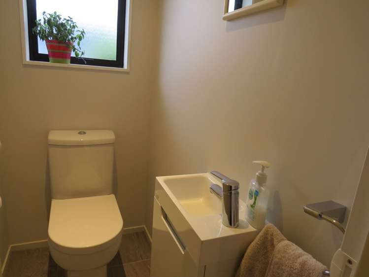 28b Cedar Crescent Feilding_13