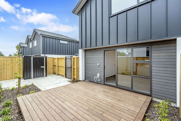 2/17 Frederick Street Waltham_10