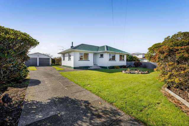 RENOVATORS DELIGHT!