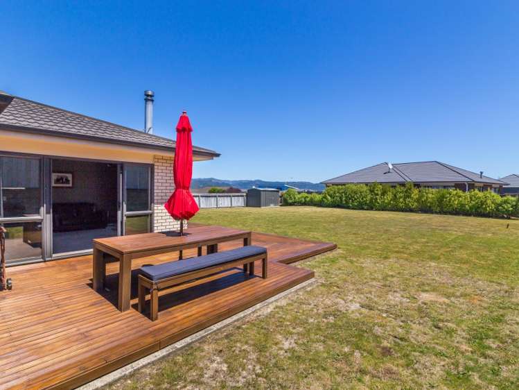 112 Kirton Drive Riverstone Terraces_2