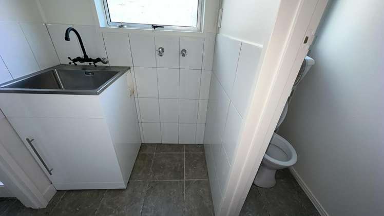 10 Hill Road Hillpark_8