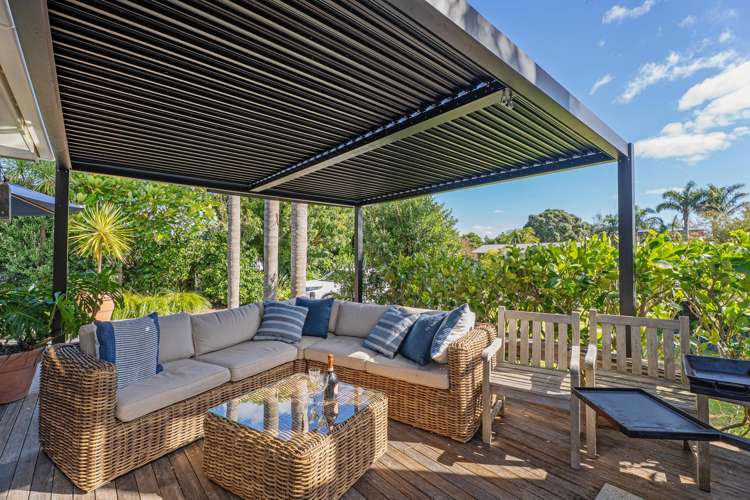 66 Charles Green Drive Cooks Beach_3