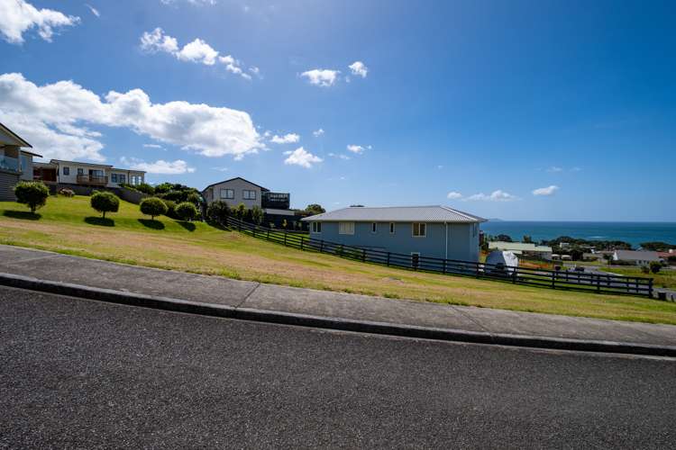 12 Midgard Road Coopers Beach_15