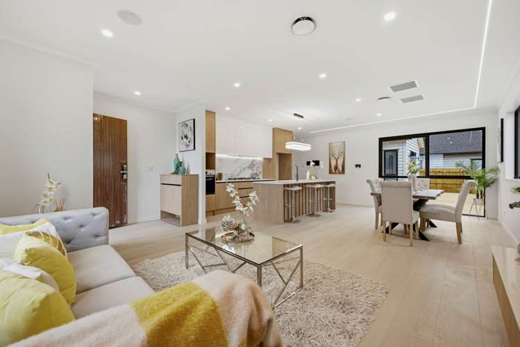 52 Whangamaire Rise_2