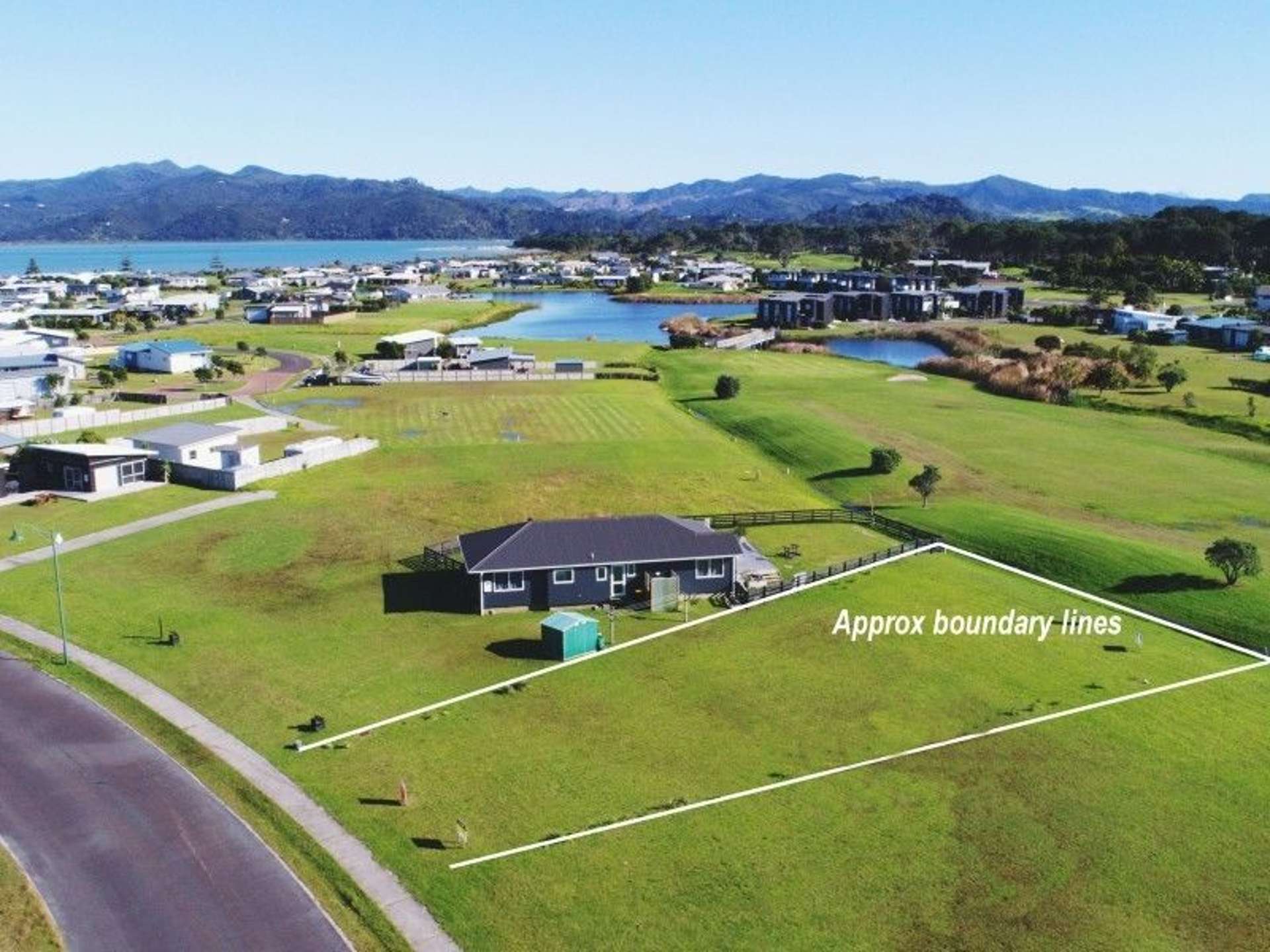 137 Ngaio Drive Matarangi_0