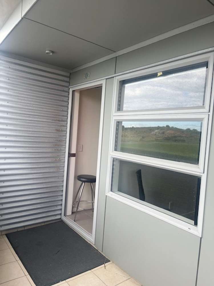 402/20 Hampton Downs Road Hampton Downs_20