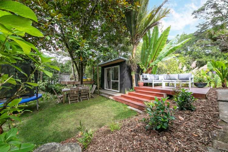 89 Warner Park Avenue Laingholm_2