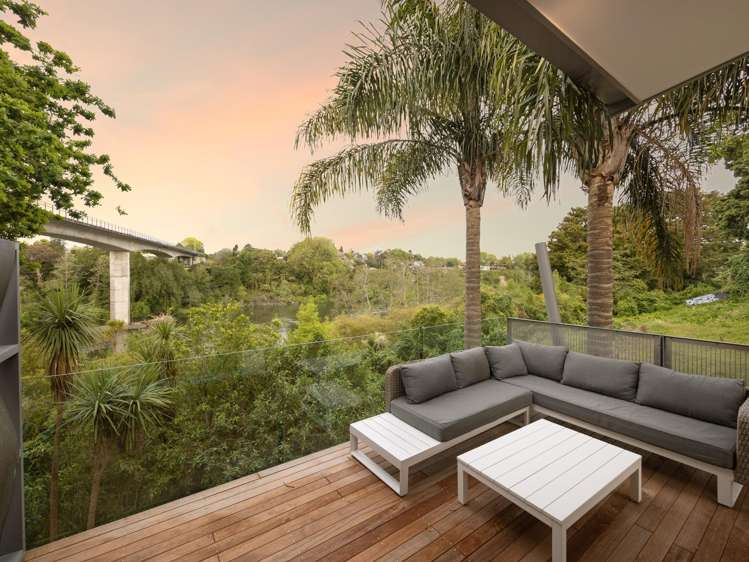 20a Hardley Street Whitiora_1