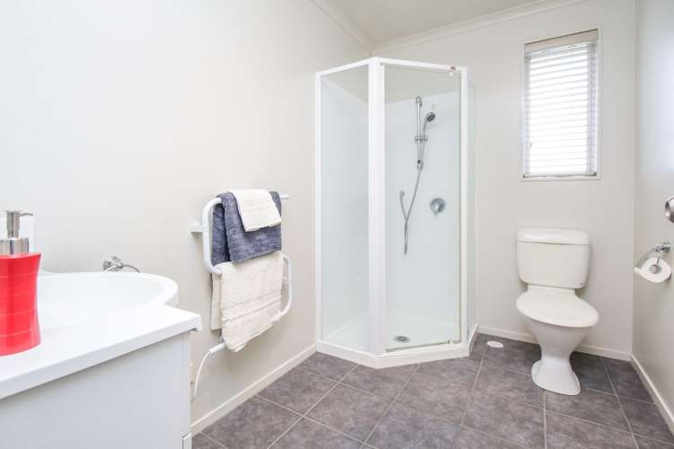 17 Calumet Way Takanini_18