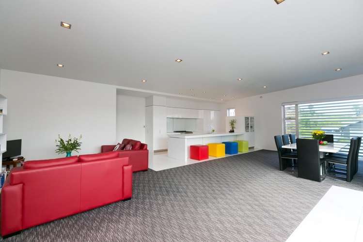 1 Vardon Way Waiwhakaiho_2