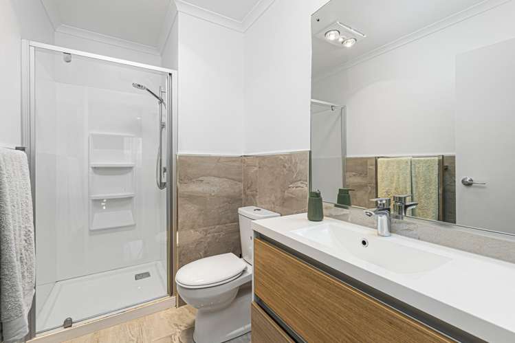 11 Samuel Cassidy Avenue Swanson_16