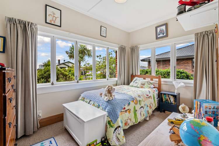 19 Lowe Street Avenal_13