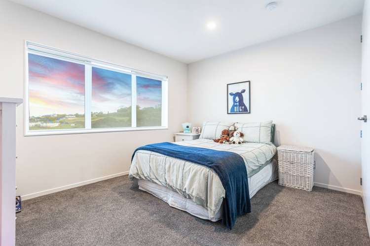 2 Tirohanga Crescent Stanmore Bay_14