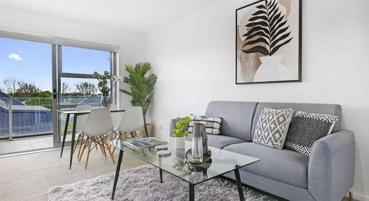 8/101 Caledonian Road St Albans_2
