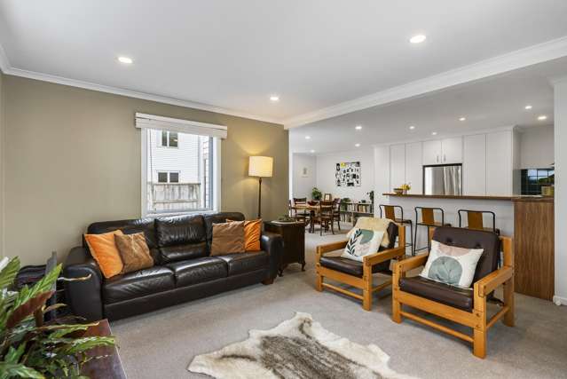 17/36 Dee Street Island Bay_2