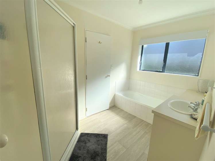 3b Dunrobbin Place Gate Pa_11