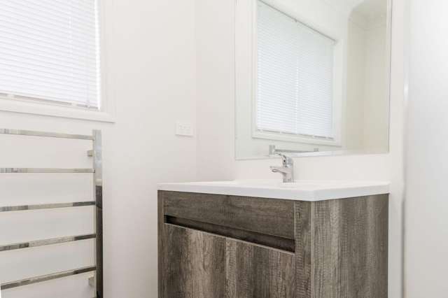 B/25 Hinau Street 11139_4