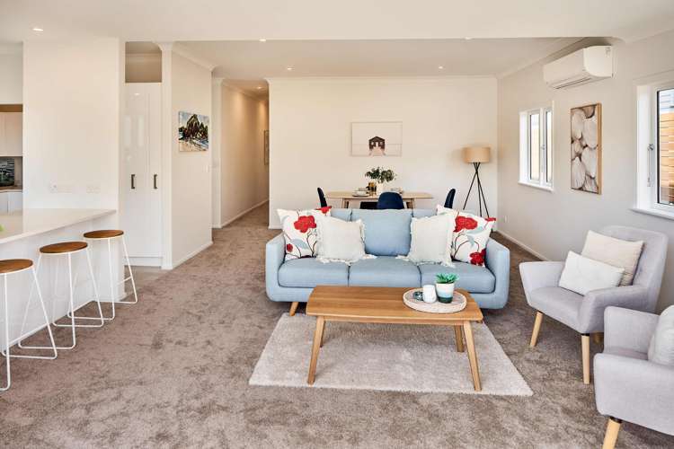 11 Tory Street Petone_5