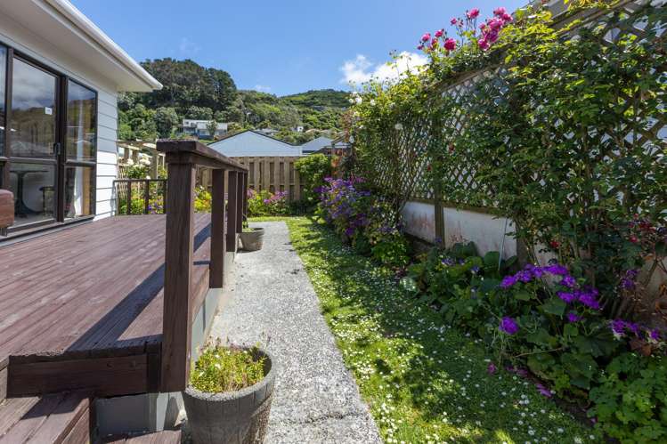 2/184 The Parade Island Bay_16