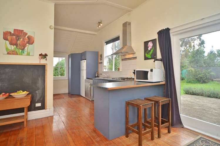 67 Costley Street Carterton_2