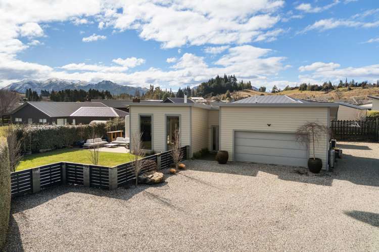 120 Rob Roy Lane Wanaka_11