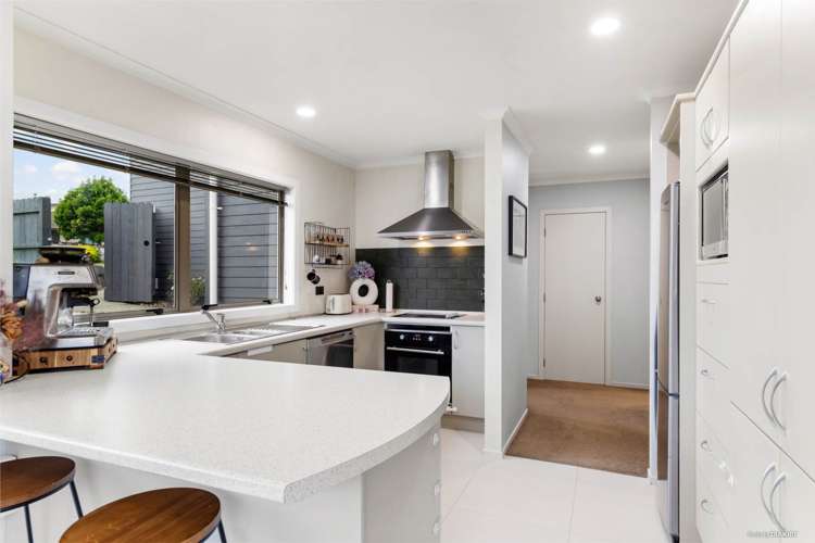 49 Isabella Drive Pukekohe_3