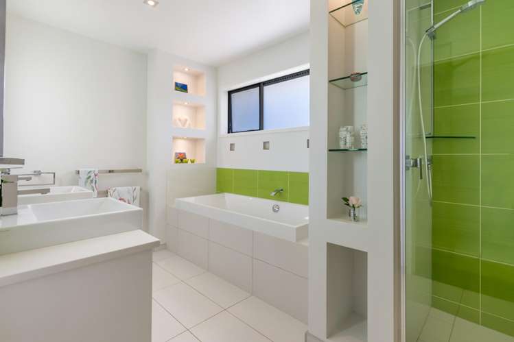 125 Lynbrooke Avenue Blockhouse Bay_15