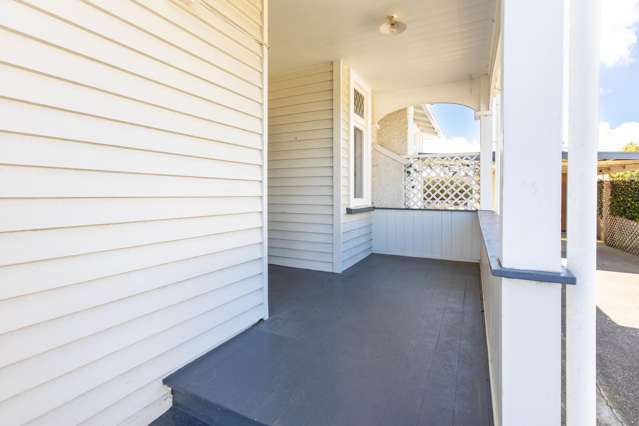 69 Gordon Street Dannevirke_3
