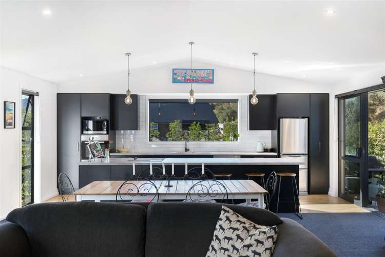 17 Sandford Terrace Lower Shotover_8