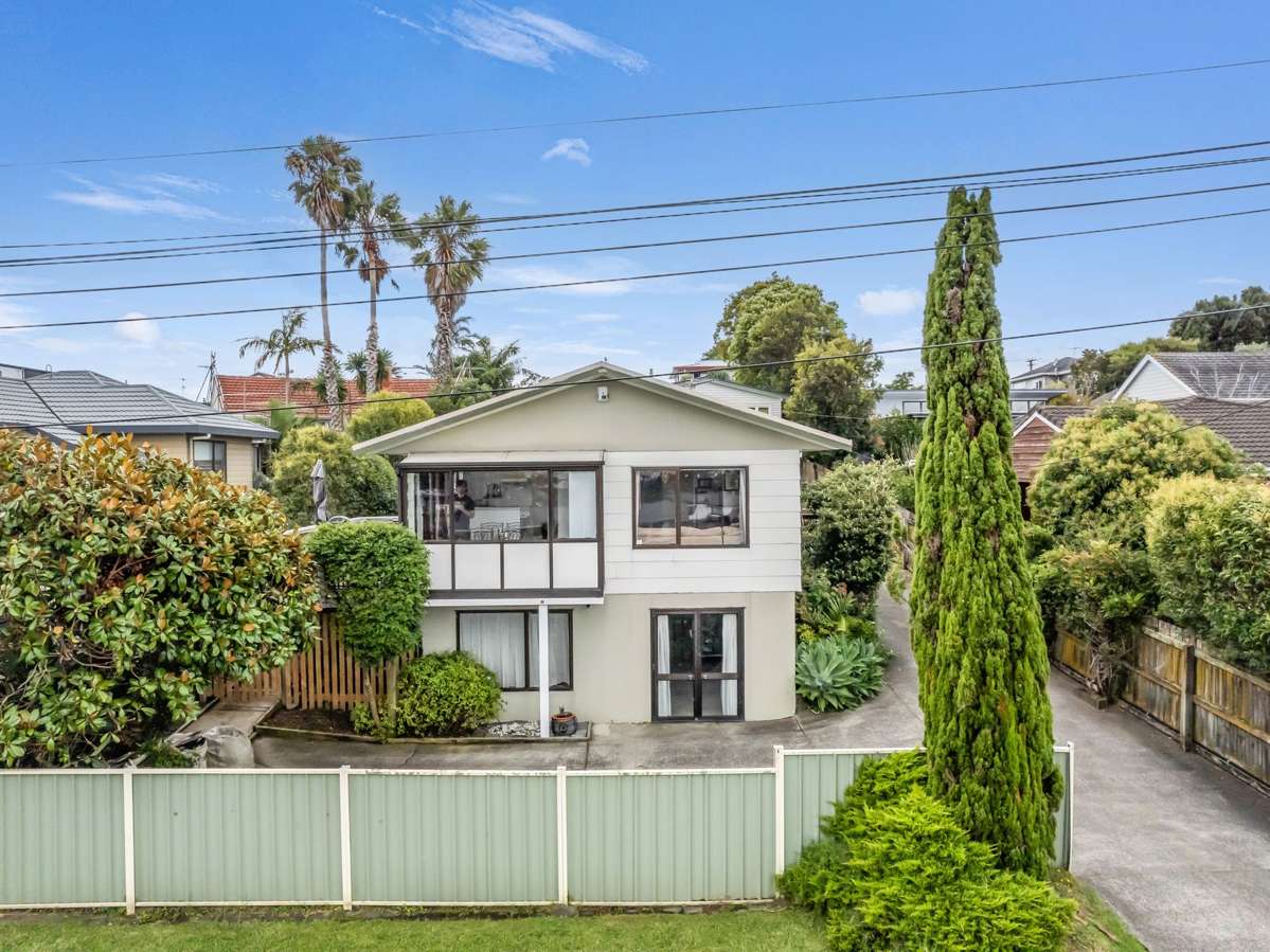 23A Raines Ave | Forrest Hill | North Shore City | Houses for Sale ...