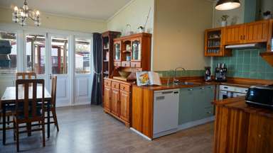 168 High Street South_3