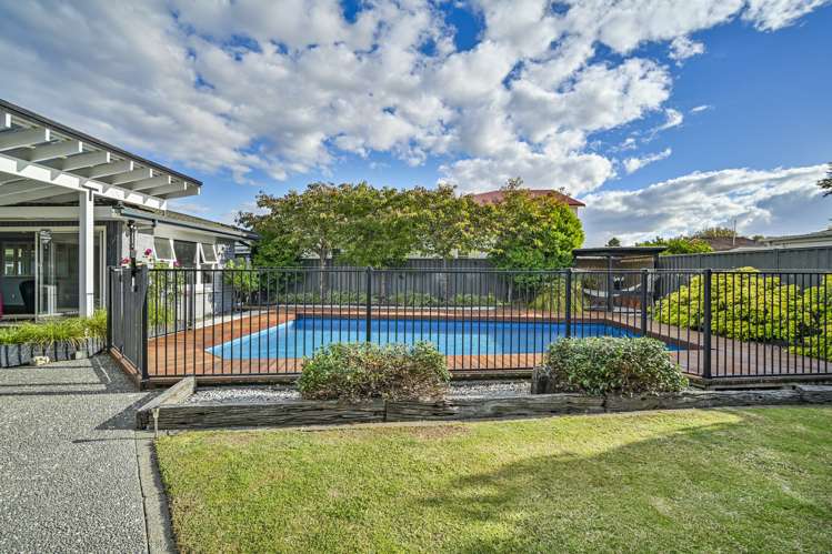 702 Rainbow Avenue Parkvale_1