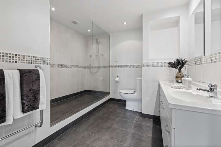 14 Oban Road Browns Bay_13