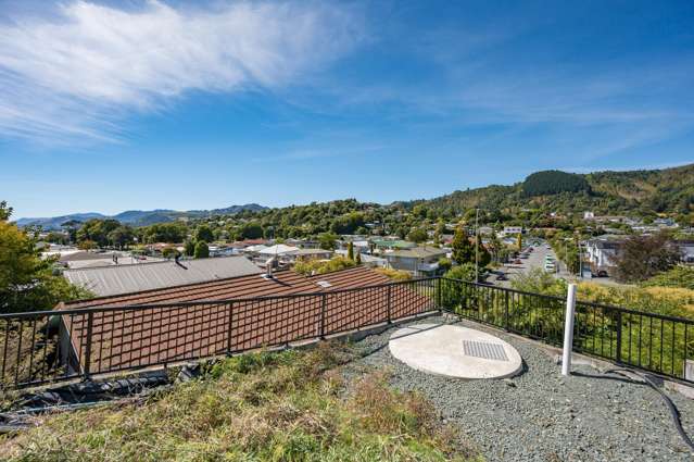 19 Emano Street Toi Toi_4