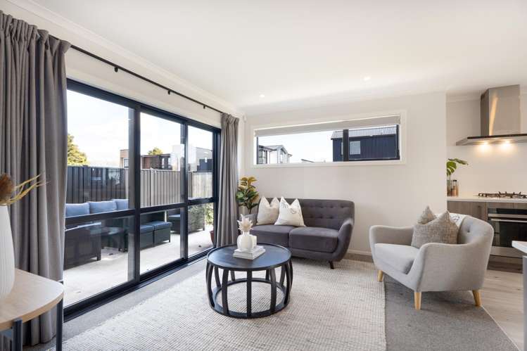 38 Mawai Hakona Drive Wallaceville_12