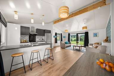 460 Haringa Road_3