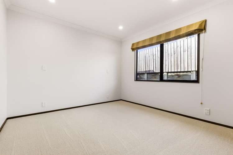 45 Arrowsmith Avenue Waipahihi_13