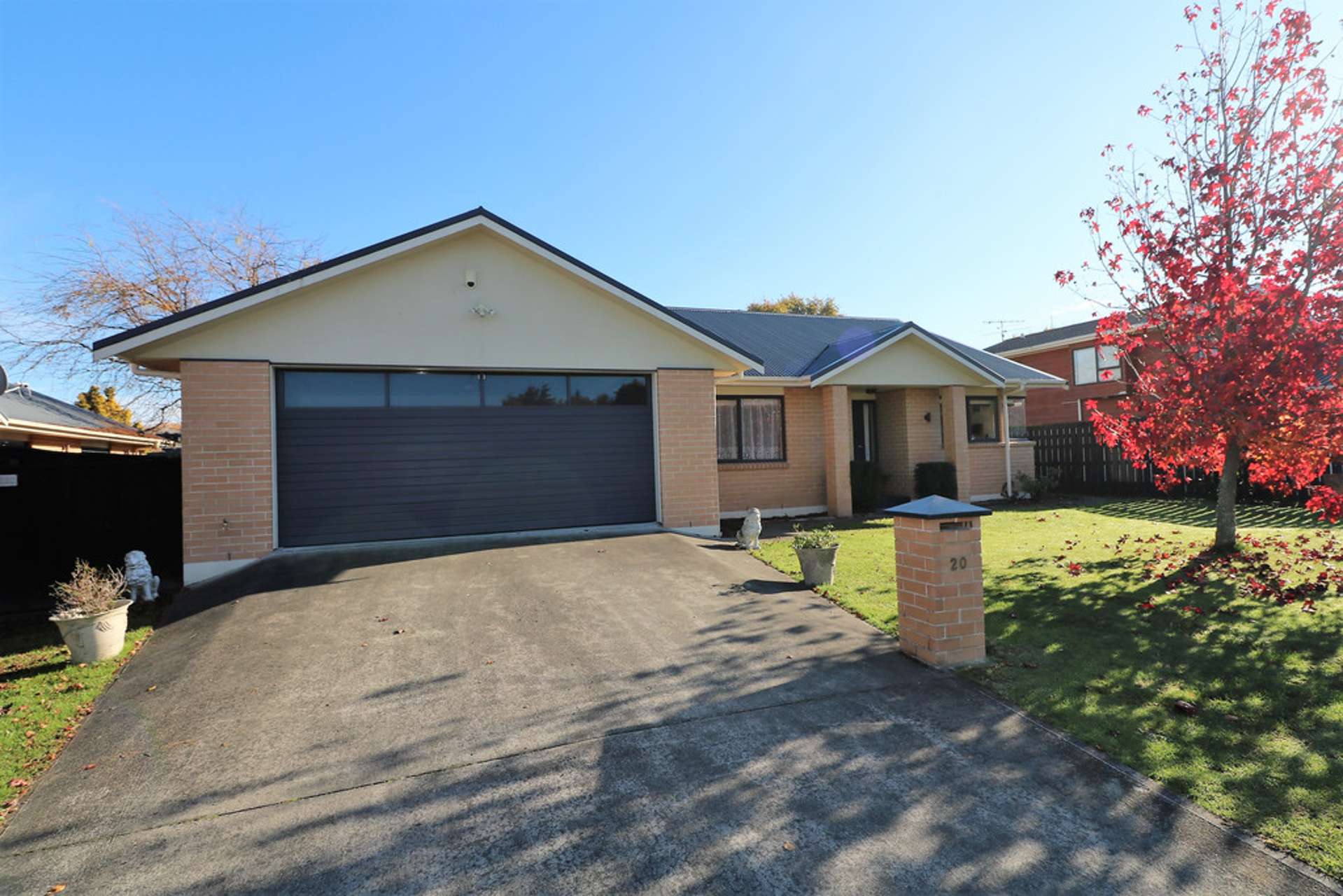 20 Deller Drive Carterton_0