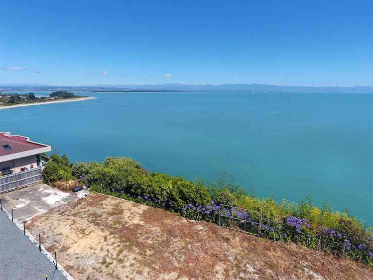 36 The Cliffs Britannia Heights_2