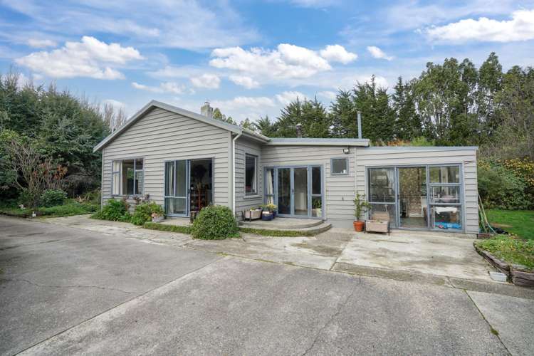 215 Rakahouka Grove Bush Road Winton Surrounds_6